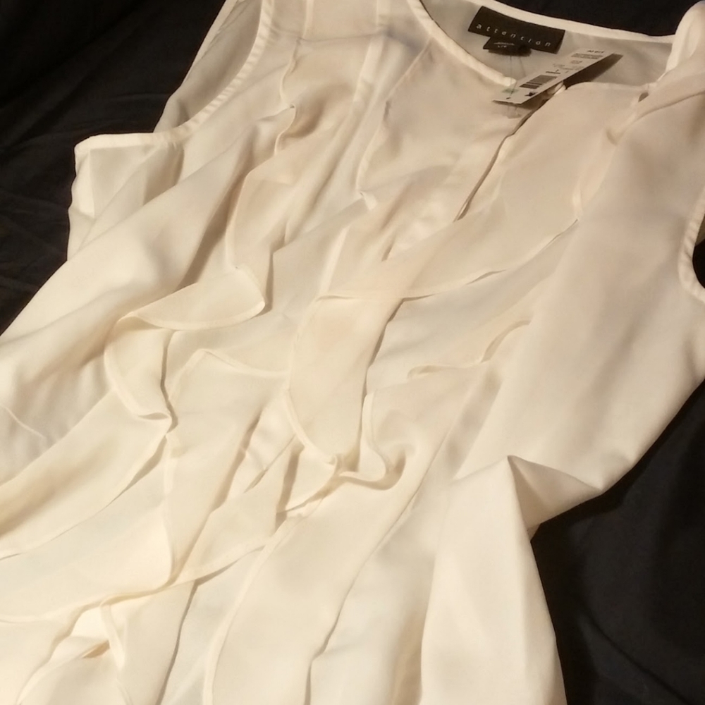 Ladies Ruffle Top